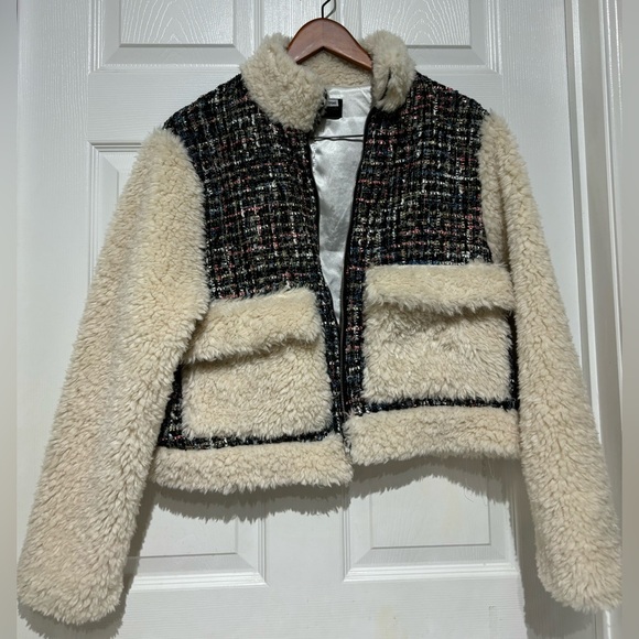 Kendall+ Kylie  Mixed Media Zip up Jacket - Picture 4 of 7